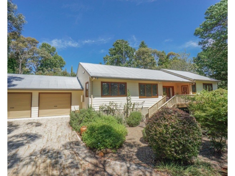 10 Hester Road, Leura NSW 2780