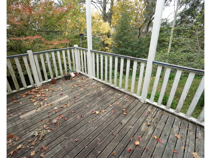 5 Sunnyside Avenue, Wentworth Falls NSW 2782