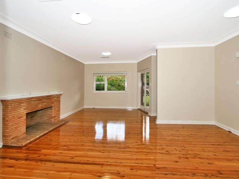 4 Jugiong Street, West Pymble NSW 2073