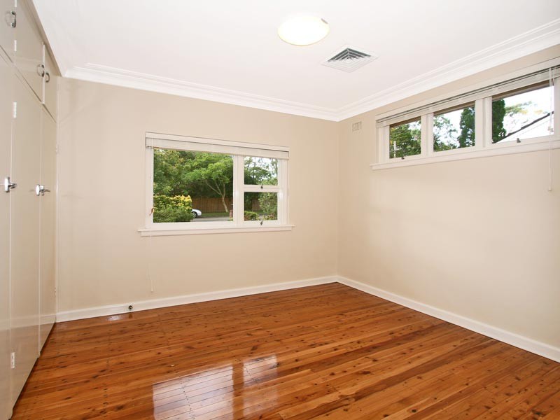 4 Jugiong Street, West Pymble NSW 2073