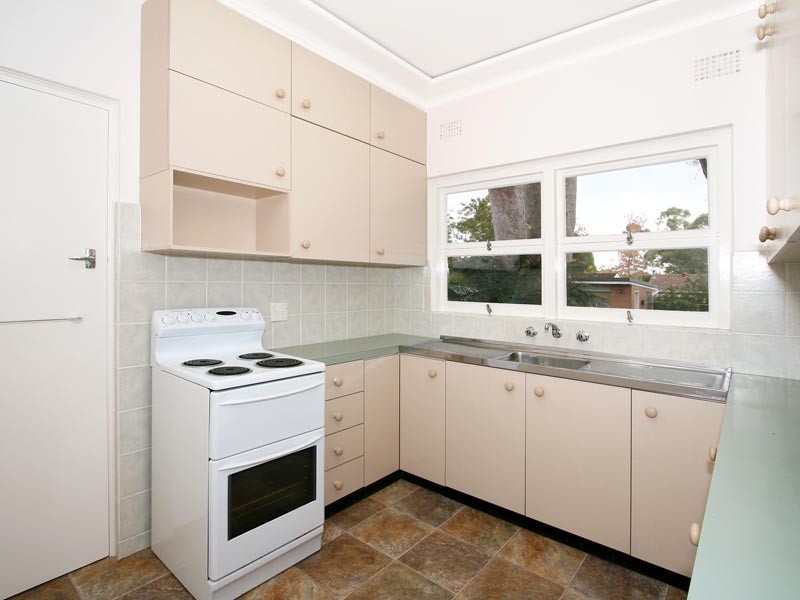 4 Jugiong Street, West Pymble NSW 2073