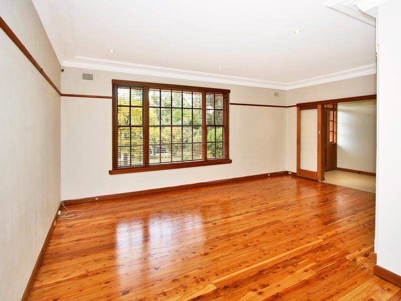 17 Gillian Pde, West Pymble NSW 2073