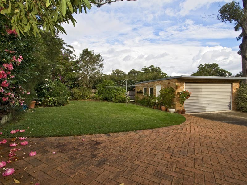 10 Yalleroi Avenue, West Pymble NSW 2073