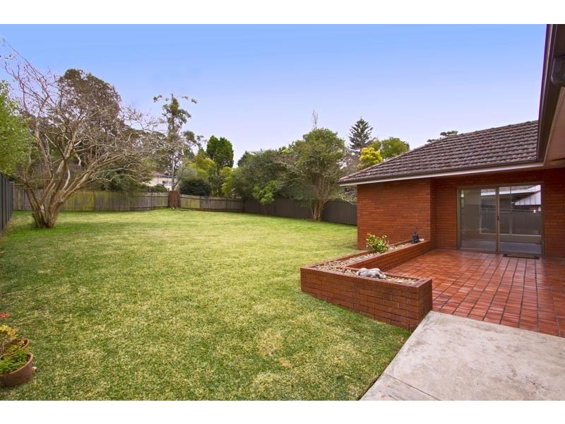 12 Binalong Street, West Pymble NSW 2073