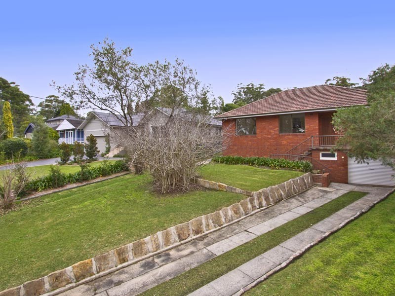 12 Binalong Street, Pymble NSW 2073