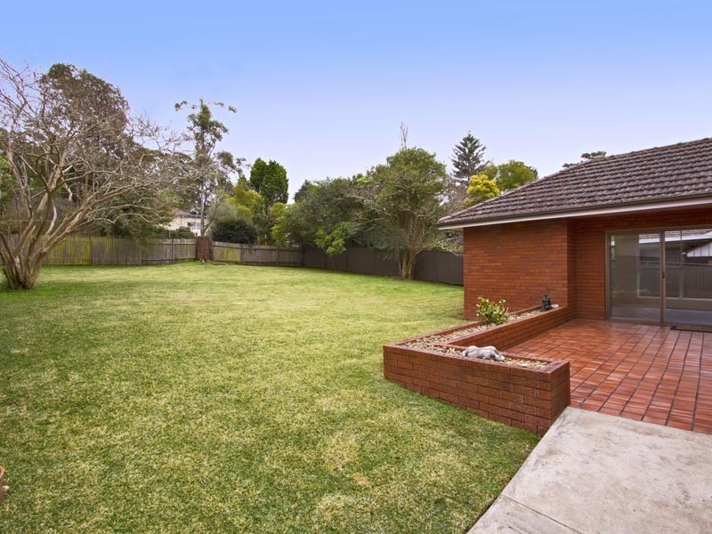 12 Binalong Street, Pymble NSW 2073