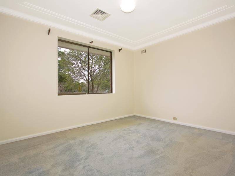 12 Binalong Street, Pymble NSW 2073