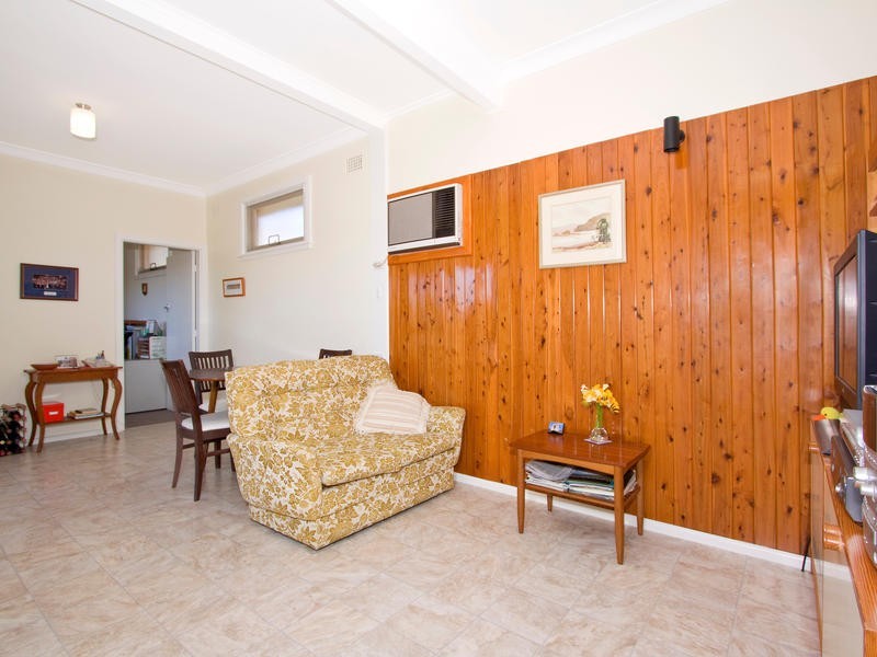 4 Northumberland Avenue, Mount Colah NSW 2079