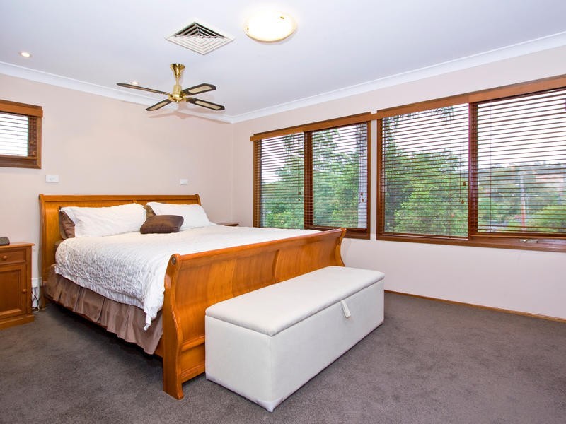 2 Ulm Avenue, South Turramurra NSW 2074