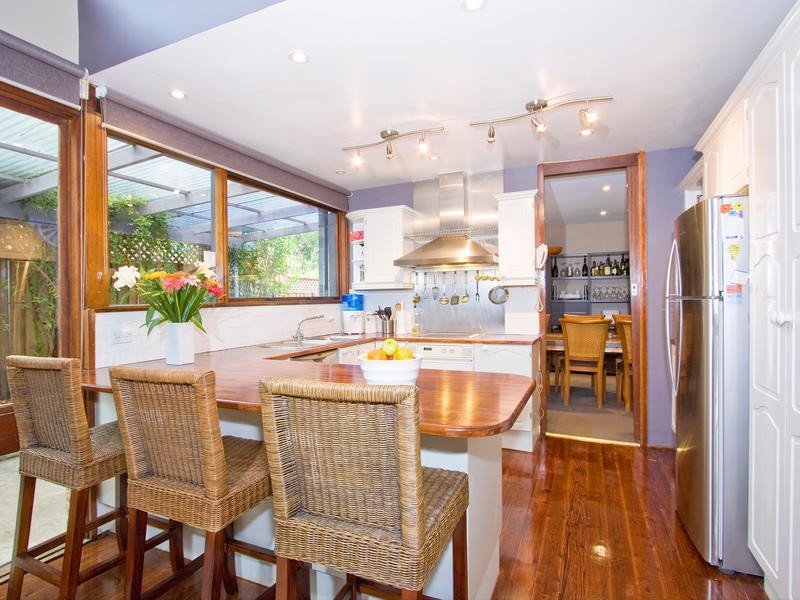 2 Ulm Avenue, South Turramurra NSW 2074