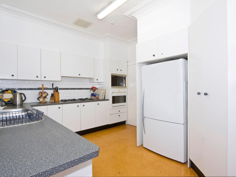 6 Walton Close, Pymble NSW 2073