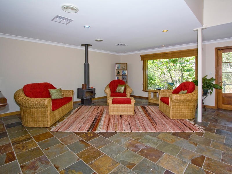 16A Eastern Arterial Road, St Ives NSW 2075