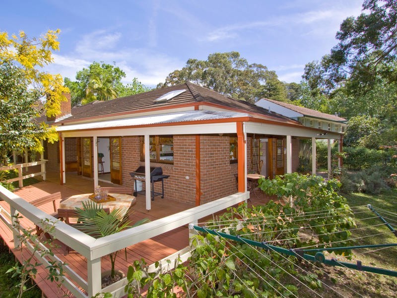 16A Eastern Arterial Road, St Ives NSW 2075