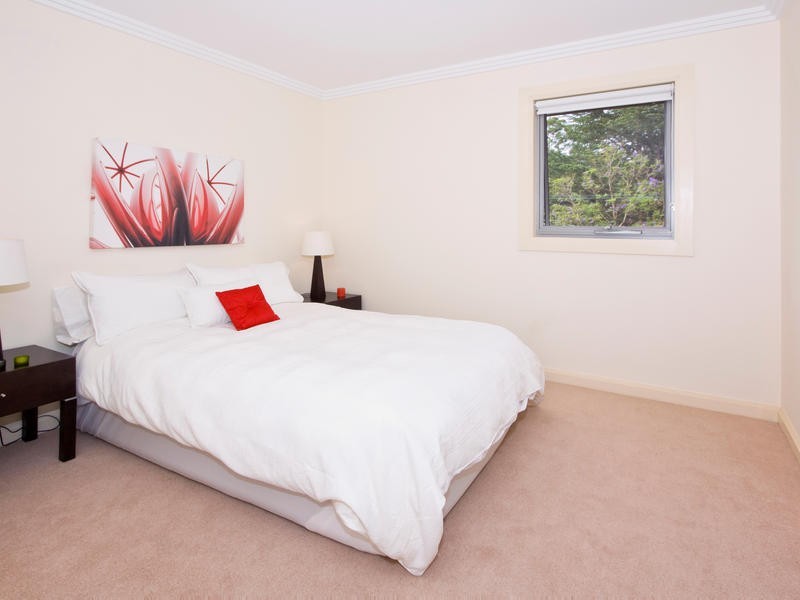 4 Shaddock Avenue, Pymble NSW 2073