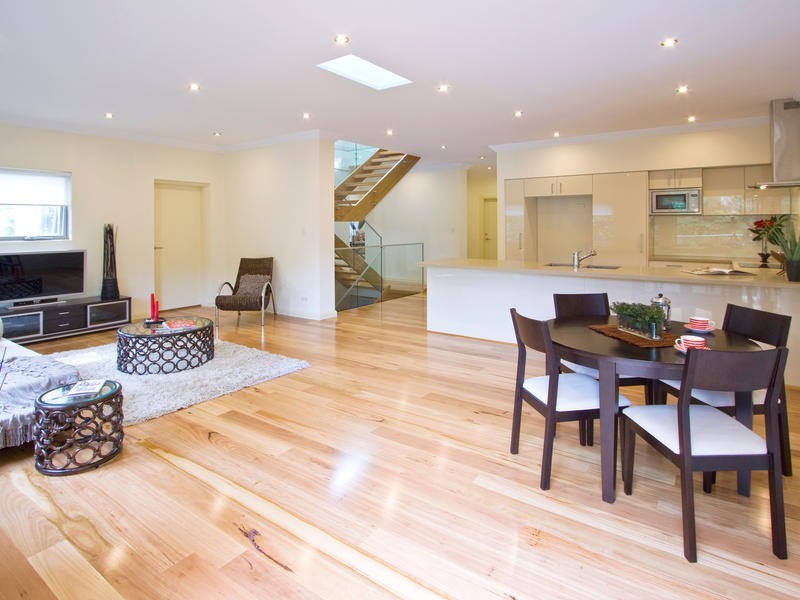 4 and 4A Shaddock Avenue, West Pymble NSW 2073