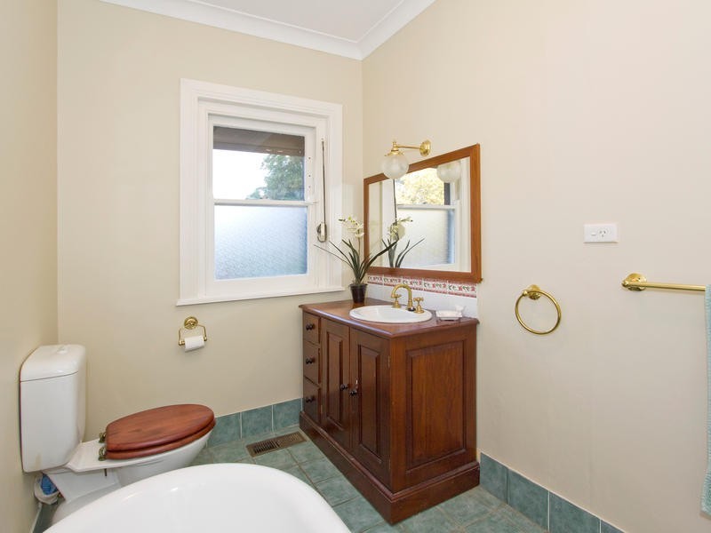 96 Bannockburn Road, Pymble NSW 2073