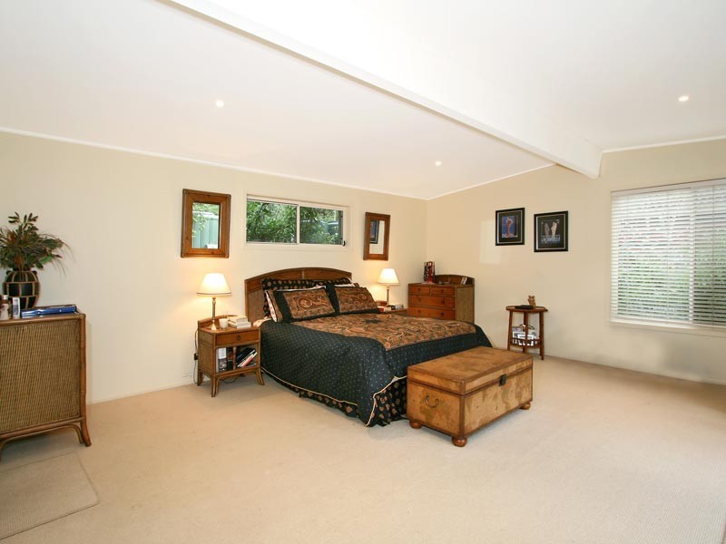30 Vernon Street, Turramurra NSW 2074