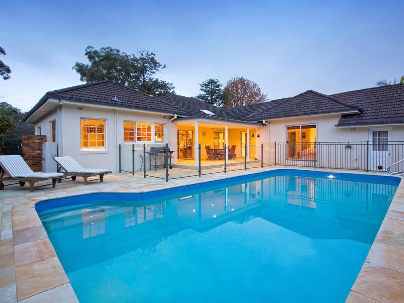 39 Yarrara Road, West Pymble NSW 2073