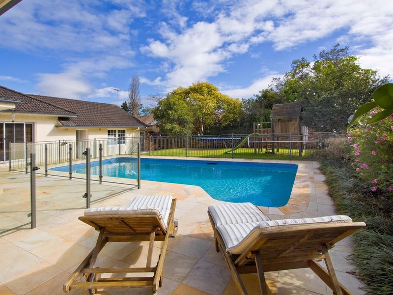39 Yarrara Road, West Pymble NSW 2073