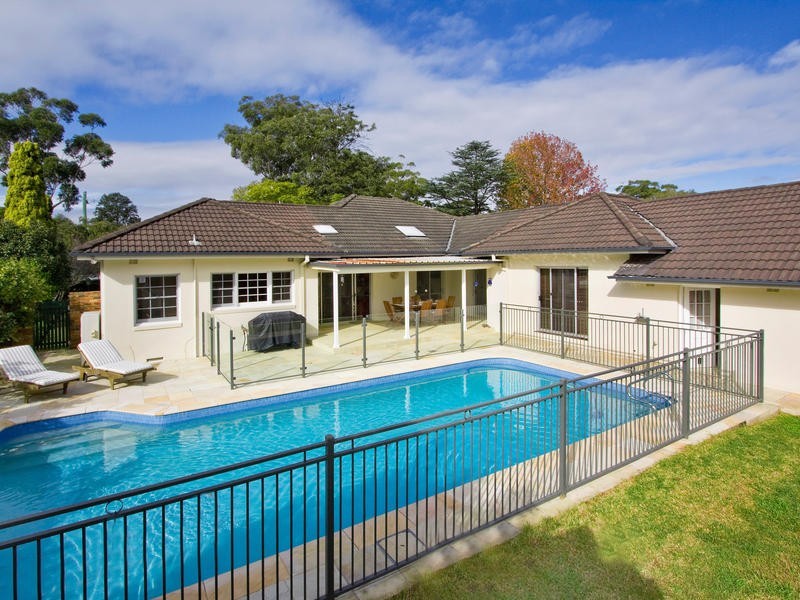 39 Yarrara Road, West Pymble NSW 2073
