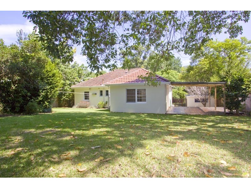 15 Latona Avenue, Pymble NSW 2073