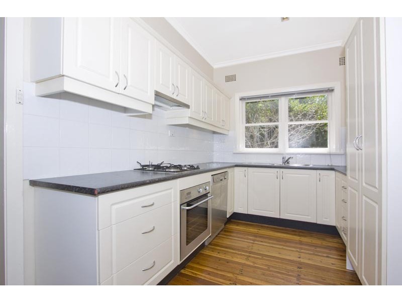 15 Latona Avenue, Pymble NSW 2073