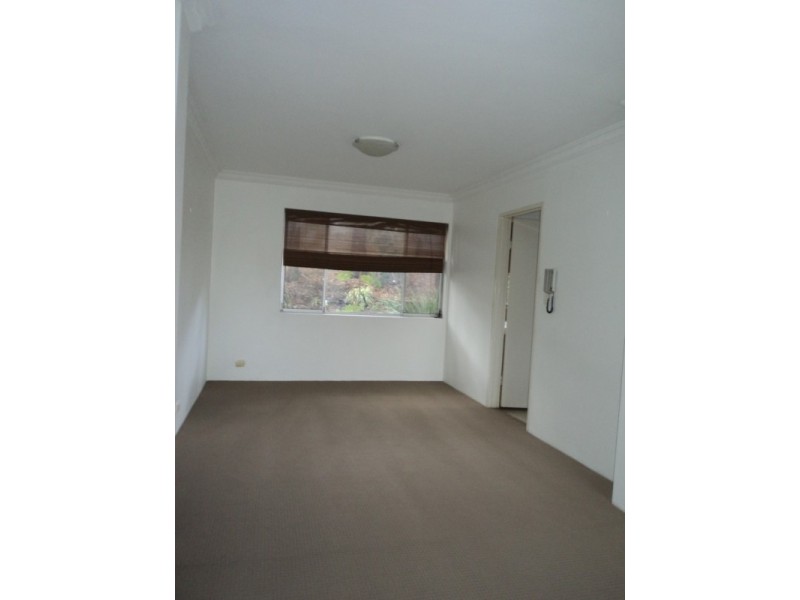 4/2A Bloomsbury Avenue, Pymble NSW 2073