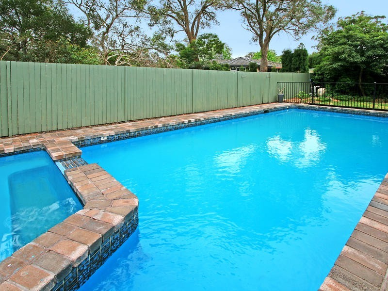 13 Ashburton Avenue., Turramurra NSW 2074