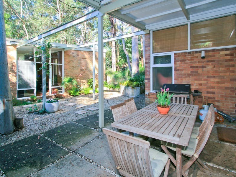 49 Minnamurra Avenue, Pymble NSW 2073