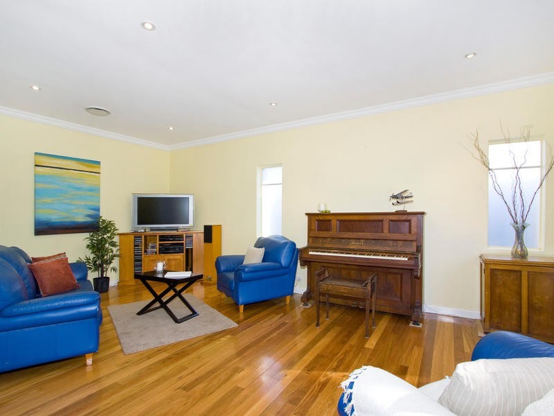 26 Leuna Avenue, Wahroonga NSW 2076