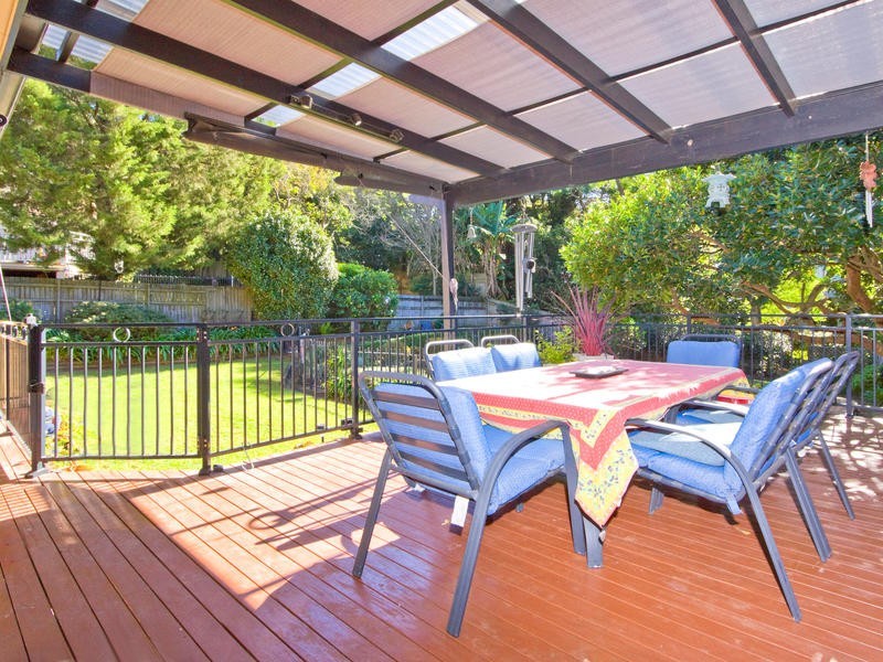 6 Linden Avenue, Pymble NSW 2073