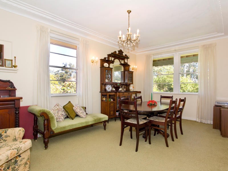 6 Iona Avenue, Pymble NSW 2073