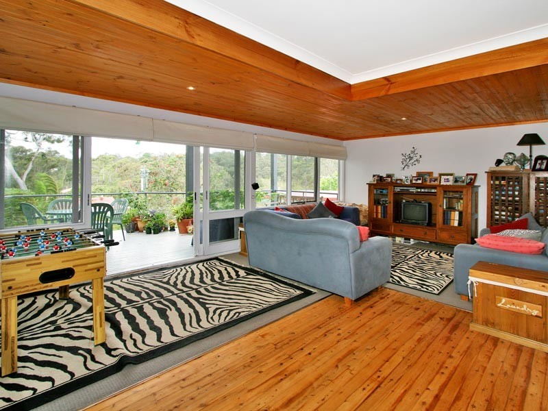 11 Lobelia Street, Chatswood West NSW 2067