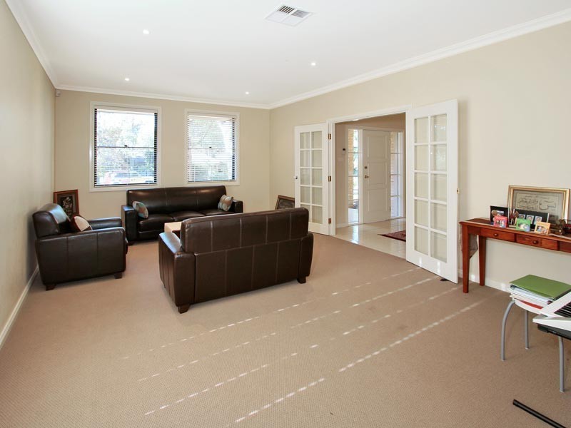 5 Congham Rd, West Pymble NSW 2073