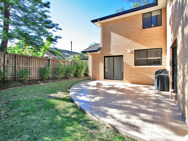 5 Congham Rd, West Pymble NSW 2073