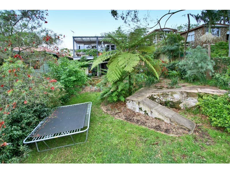 11 Lobelia St, Chatswood West NSW 2067