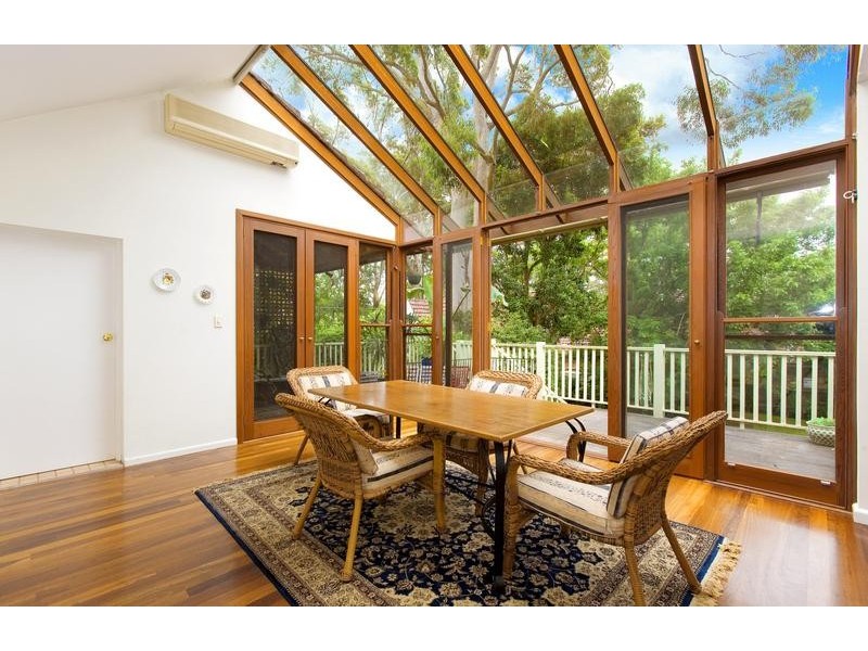 39 Beechworth Rd, Pymble NSW 2073
