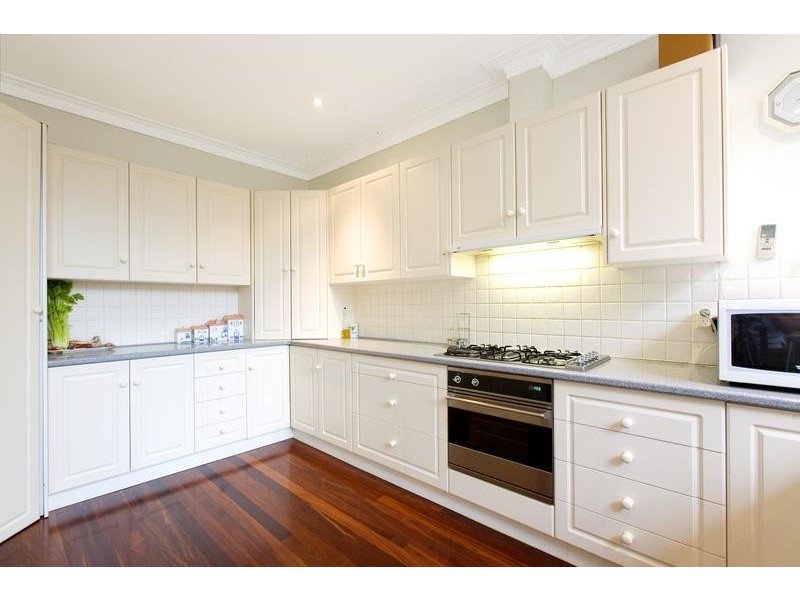 39 Beechworth Rd, Pymble NSW 2073