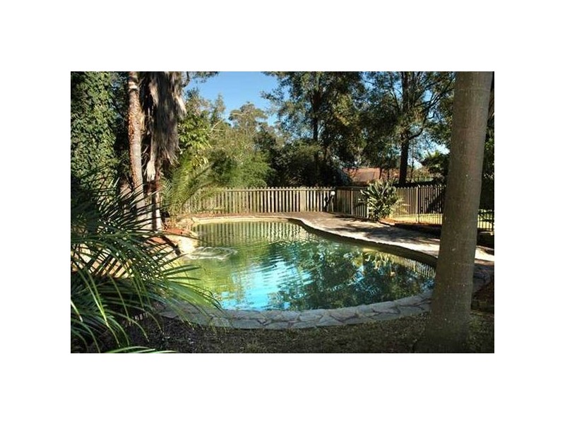 Inverallan Avenue, West Pymble NSW 2073