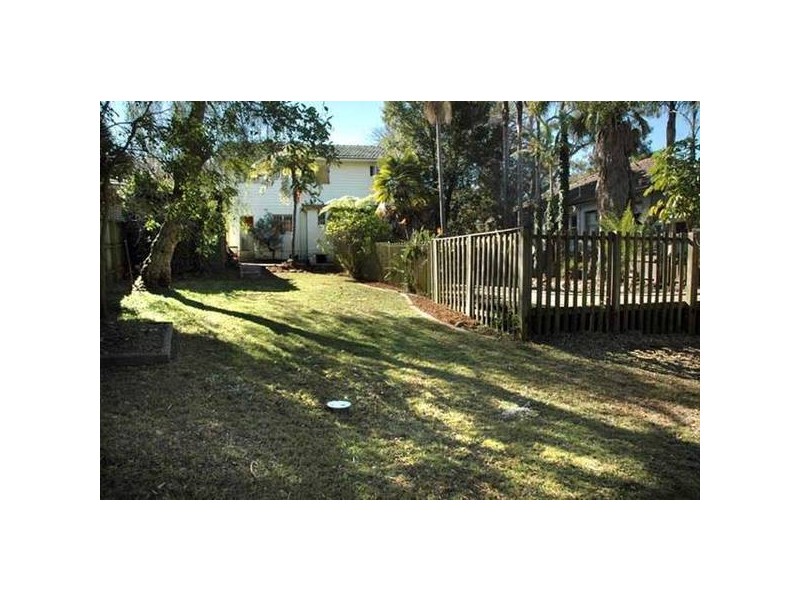 Inverallan Avenue, West Pymble NSW 2073