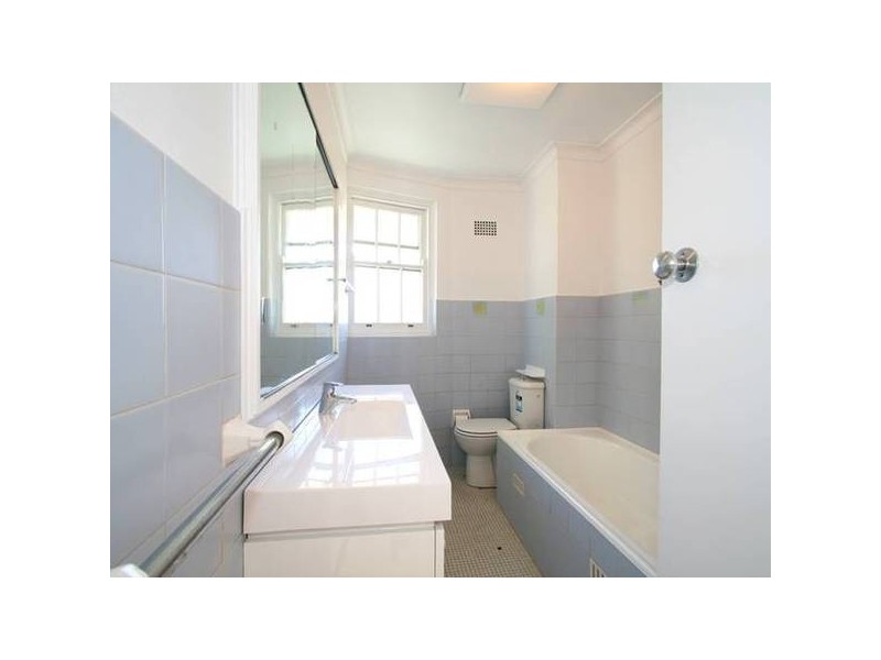 Pacific Highway, Turramurra NSW 2074