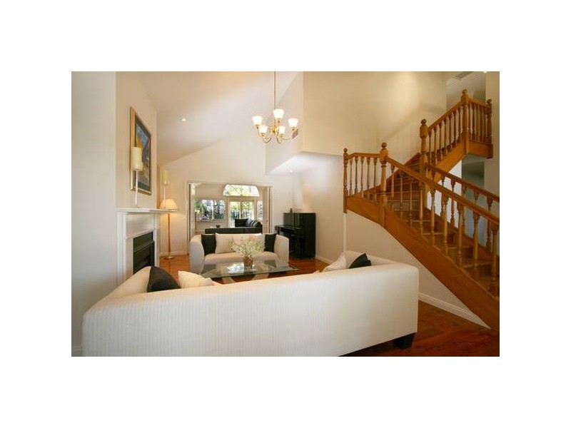 9 Patterson Avenue, Pymble NSW 2073