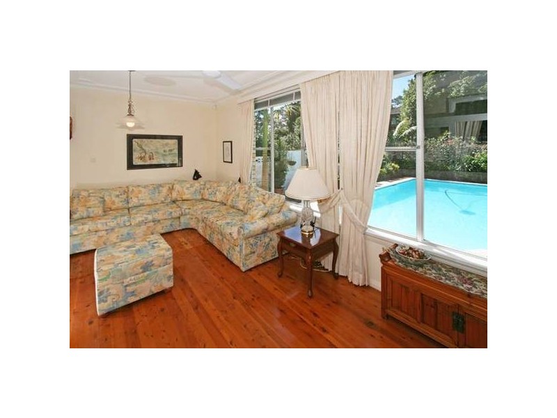 8 Warrabri Place, West Pymble NSW 2073
