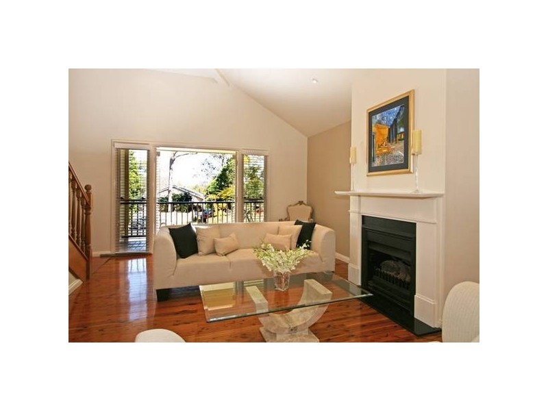 9 Patterson Avenue, West Pymble NSW 2073