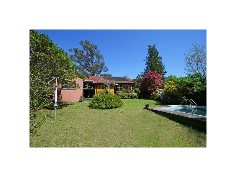 1 Latona Street, Pymble NSW 2073