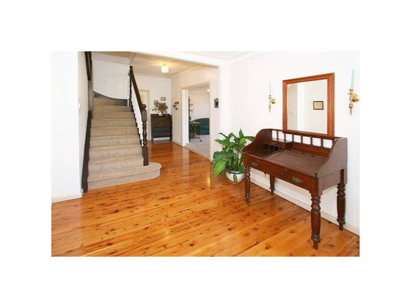 24 Koombalah Avenue, Turramurra NSW 2074