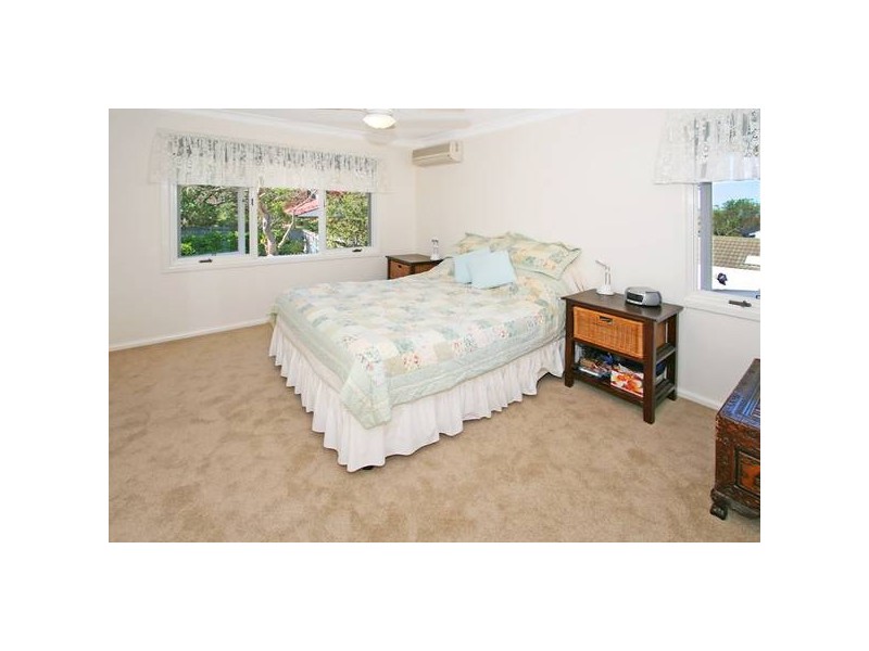 24 Koombalah Avenue, Turramurra NSW 2074