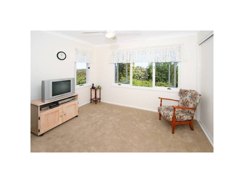 24 Koombalah Avenue, Turramurra NSW 2074