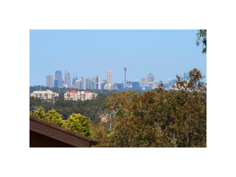 24 Koombalah Avenue, Turramurra NSW 2074