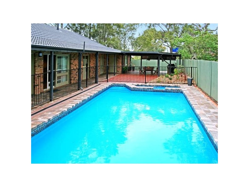 13 Ashburton Avenue, South Turramurra NSW 2074